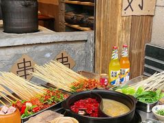 -郑记·古法黑砂锅串串(龙泉店)