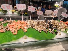 -飨食汇全日制餐厅·昆山皇冠假日酒店(九方店)