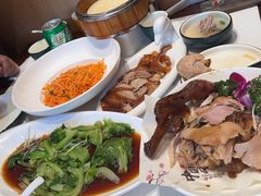 -梅利汴京烤鸭•开封豫菜地标店(东大街店)