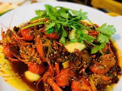 -何氏串串香火锅(翠亨店)