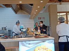 -蜜桃餐厅·伴山(湖滨商业街店)