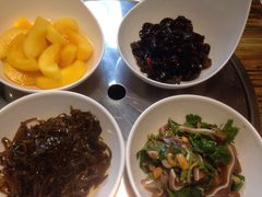 -每食每刻·皖北新民地锅鸡