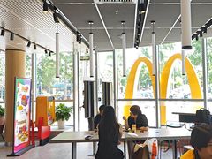 -麦当劳(北苑秋实路店)