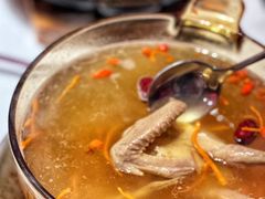 -鸽子侯·家宴·平价海鲜(市图书馆店)