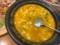 -有红鸡毛店·川菜(建设路店)