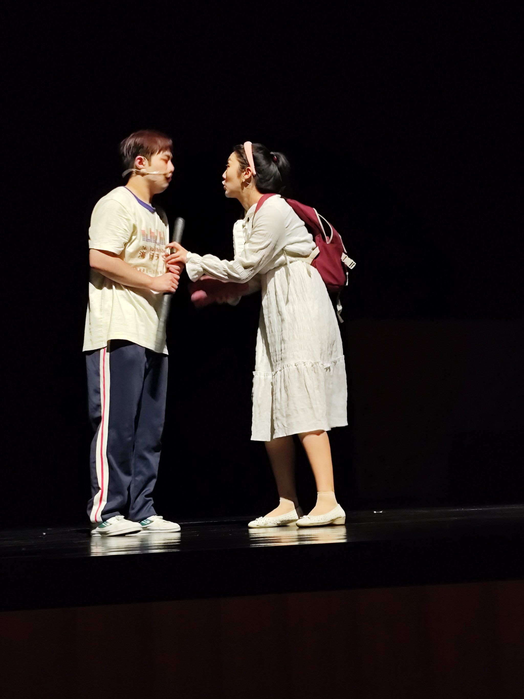 夏洛特烦恼里的演员梦特,印象深刻,他是开心麻花夏洛特烦恼的演员