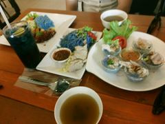 -蝶豆花蓝面条