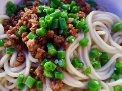 素椒杂酱面-左撇子私房面