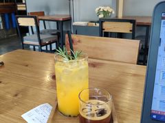 -转山咖啡(松柏社区店)