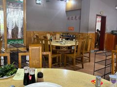 -东巴谷野生菌火锅餐厅