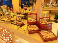 -东西风牛排馆周末烧烤自助(首都机场希尔顿店)