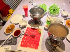 -鼎鼎香·港式火锅(北京SKP店)
