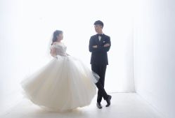 -巴黎经典婚纱摄影PARISSIC