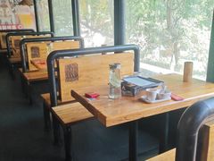 -管氏翅吧(甘家口店)