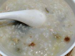 皮蛋瘦肉粥-甲乙饼·手工牛肉饼(天通苑华联店)