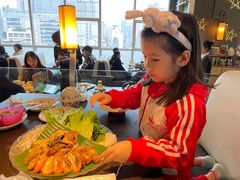 -大头虾越式风味餐厅(光明广场店)