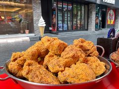 -BHC炸鸡(明洞总店)