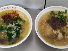 -文山荷鲜居(翠湖店)