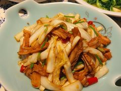 酸白菜炒肥肠-甬上名灶(天一阁·翠柏店)