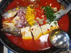 葱哥酸菜鱼-酒肆浅葱·特色菜馆(卓悦intown店)