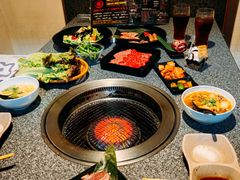 -和牛 烧肉寿喜烧涮锅 善(心斎橋店)