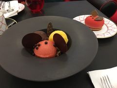 -Salon de The de Joel Robuchon(外滩18号店)