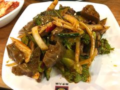橡子凉粉-喇喇排骨火锅·传统韩式脊骨汤(望京西园总店)
