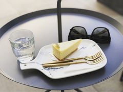 -UNI UNI(环亚凯瑟琳店)