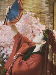 -汉仪华裳汉服馆(打浦桥店)