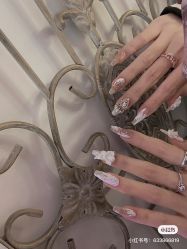 -Pink You美甲洗眉纹绣定制中心