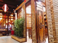 -小龙坎火锅(湖滨银泰in77店)