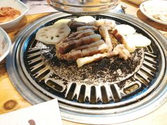 -唯成•韩国炭火烤肉 유성고기