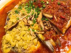 双椒鱼头-嘉丰湘菜馆(芳群园店)