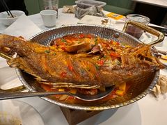 -楚山晓·湖北菜(武汉光谷K11店)