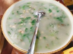 -黄桷树曹家私房菜(江与城店)