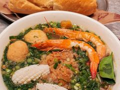-Cô Thành Restaurant