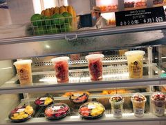 大堂-果之满满鲜榨果汁(美罗城店)