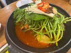 -喇喇排骨火锅·传统韩式脊骨汤(望京西园总店)