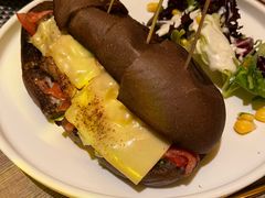 总汇三明治-J·one Bistro吉萬酒厨·牛排