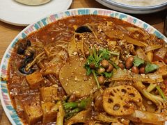 -西部马华清真兰州牛肉面·烧烤夜市(三里河店)