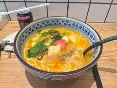 -蒙自源米线大王(东莞虎门印象店)