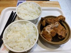 -万和春排骨砂锅米饭(新业广场店)