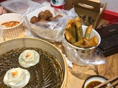 -吉庆街美食广场