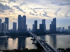 -于家堡洲际酒店·堡子里酒廊