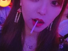 -好莱坞酒吧