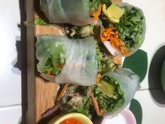 -越弥越南传统美食馆