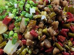 -廖哥泡椒兔(峨眉店)