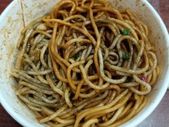 黑芝麻全料热干面-蔡林记(胭脂路店)