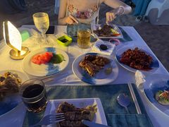 -亚龙湾希尔顿自助餐厅·海鲜·烧烤·沙滩BBQ·现场乐队