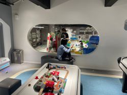 -MINI MARS KIDS CLUB亲子家庭中心(长宁天山店)